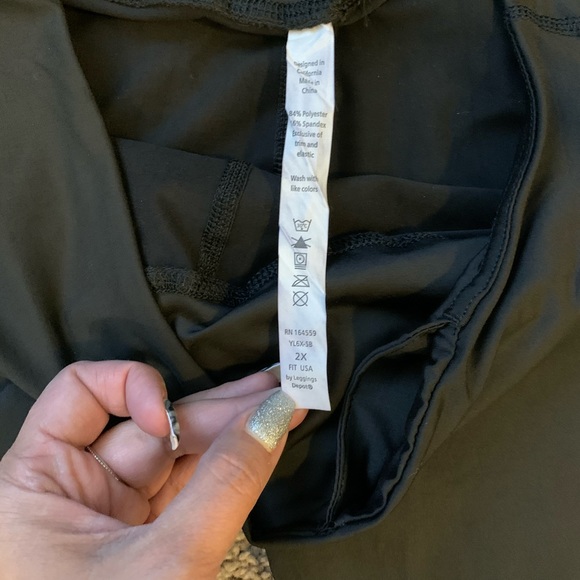 NEW XXL/1X Size Black Athletic Leggings - Picture 10 of 10